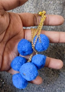 Pom  Long Earrin
