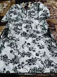 Chic Floral Print Kurta