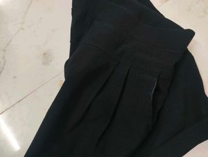 Black Pleated Pants