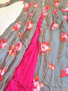 Floral Print middle slit kurti