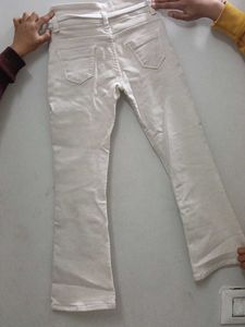 Stylish Off-White Jeans