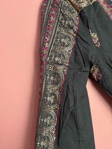 Stylish Grey Kurta with Intricate Print