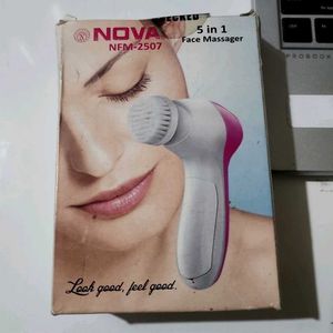 Electric Facial Cleanser Brush