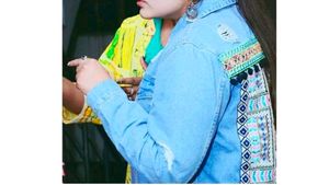 Denim Jacket With Embroidery