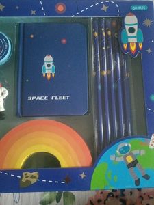 Space Writing Set