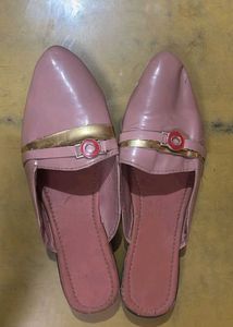 Pink Flats - Stylish &amp; Comfy