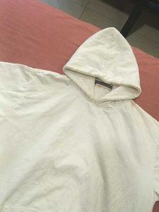 White Hoodie for both men/women 🤍