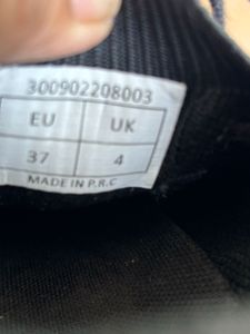 Black Sneakers For Girls