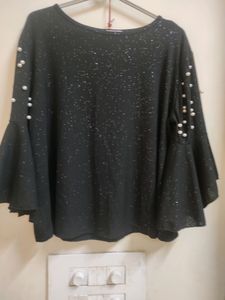 Beautiful Short Top With Beads