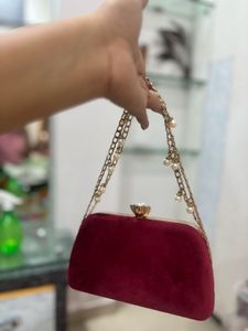 Elegant Velvet Clutch with Pearl Chain