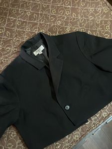 Cropped Blazer!