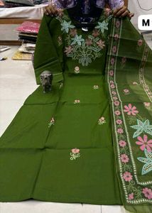 Elegant Green Embroidered Kurta Set