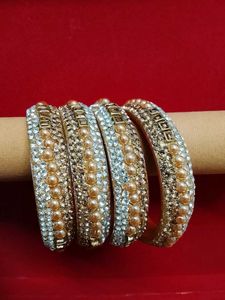 Exquisite Pearl &amp; Crystal Bangles Set