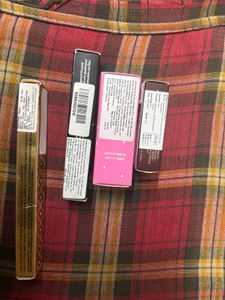 Lip Gloss &amp; Lipstick Bundle