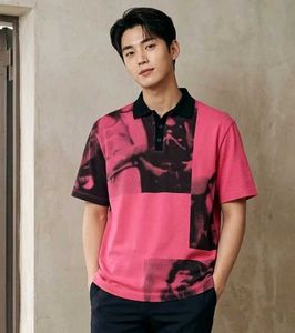 [ OFOTD ] Men's Pink Graphic Print Polo T-Shirt