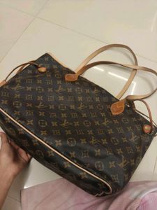 Louis Vuitton Monogram Tote Bag