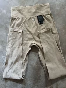 H&amp;M Seamless High-Waist Leggings