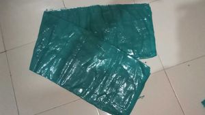 Free gift 🎁 &amp; Beautiful Blue 🩵 Net Saree