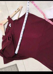 Final price 🚨🚨Branded Maroon One Shoulder