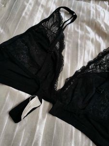 Black Lace Bralette