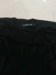 Black Off-Shoulder Long Sleeve Top
