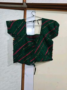 Embroidered Mirror Work Blouse 💓