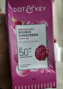 Dot &amp; Key Dragon Fruit Sunscreen