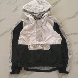 HOLLISTER WHITE WINDCHEATER HOODIE