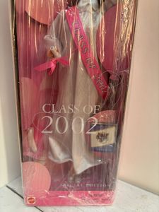 Barbie Class of 2002 Special Edition Doll