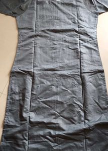 Elegant Embroidered Kurta