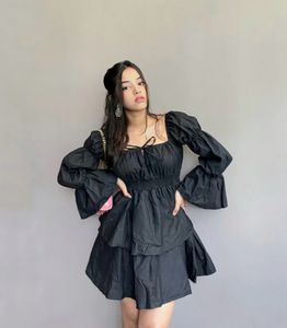 Emprall Black 👗