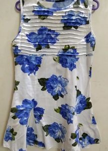 Floral Sleeveless Top
