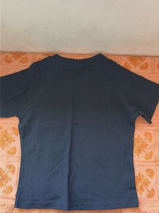 Y2K goth Black crop T-Shirt
