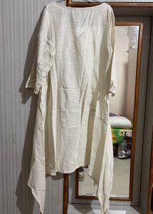 Offwhite Front Slit Kurta