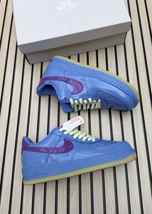 Nike Air Force 1 Sneakers