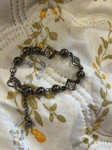 Elegant Beaded Bracelet with Crystal Accents