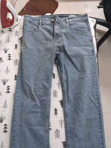 Light Wash Denim Jeans