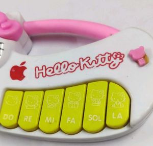 Hello Kitty Toy Piano