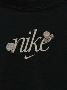 Nike embroidered Crop Top