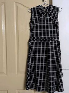 Chic Pattern Sleeveless Dress
