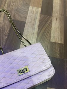 Stylish Lavender Quilted Crossbody Bag