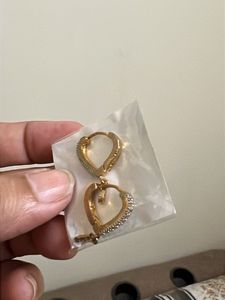 pair of 6 Bali