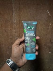 JOY Revivify Activated Charcoal Scrub