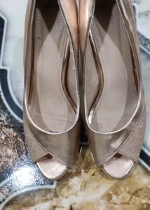 Golden Heels
