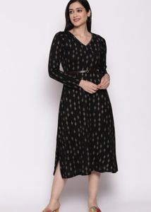 Rangriti Woollen Kurta Size M