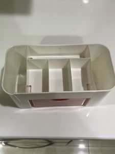 Makeup &amp; Cosmetic Organizer