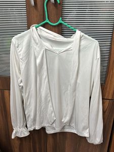Elegant White Bow Blouse