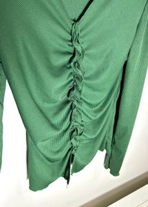 Green Ruched V-Neck Long Sleeve Top