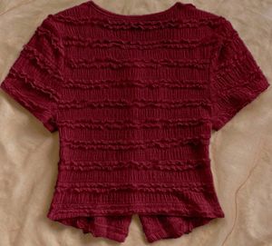 [Brand New] Chic Ruffled Button-Up Top