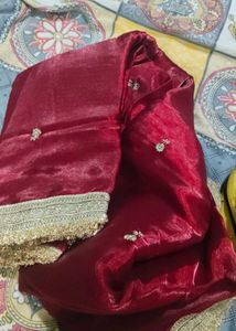 Elegant maroon  Saree with cream blouse